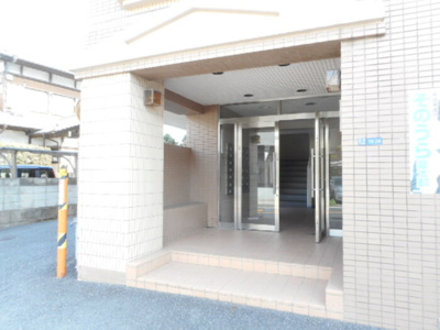 【エントランス】 | フロントアイランドハイツ