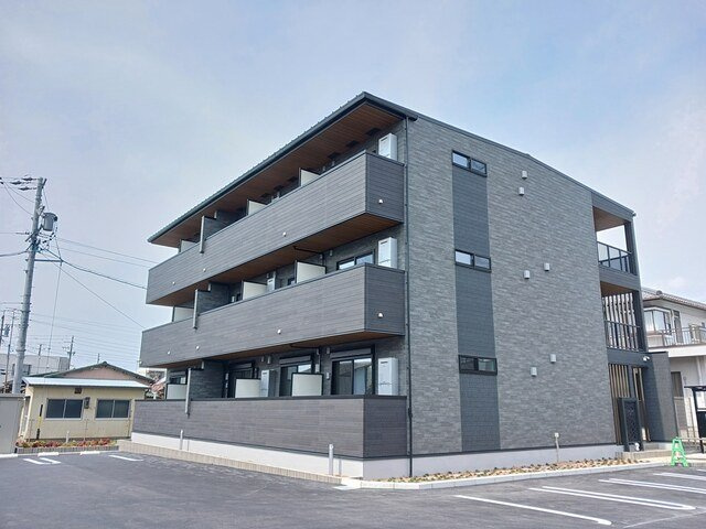 フィオーレ林町の外観