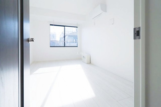 【居間・リビング】 | グランクオール千住大橋 | 洋室のお部屋です。