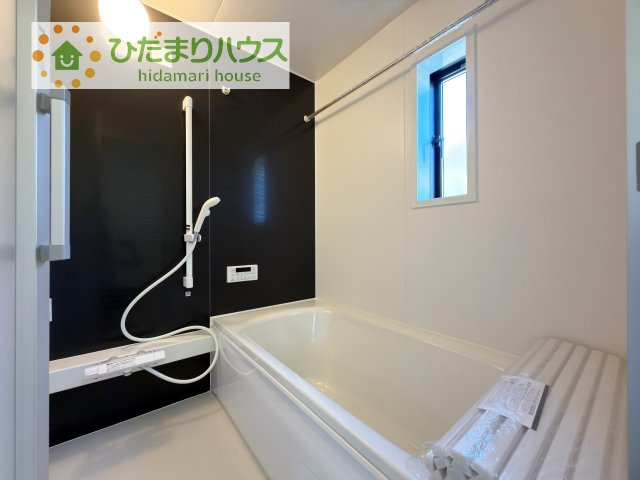 【浴室】 | 土浦市天川第4　新築戸建 | 大人が足を伸ばしても十分な広さ！一人でゆっくりくつろぐ時間も大切です！