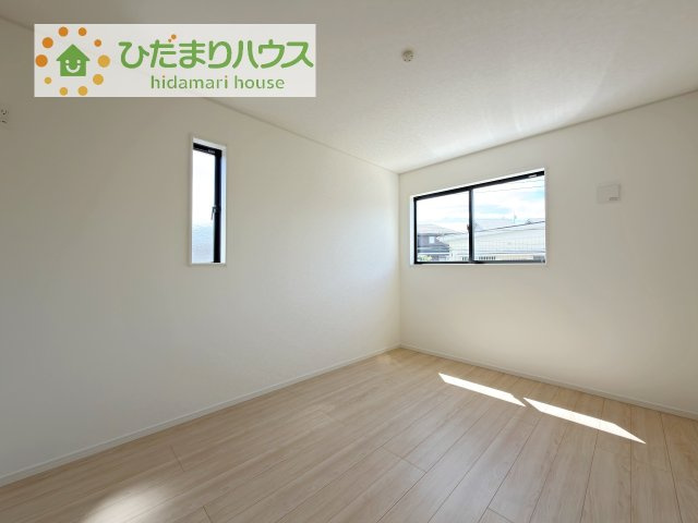 【洋室】 | 土浦市天川第4　新築戸建 | お掃除しやすく、清潔感を保てるのでダニも発生しにくいフローリング♪