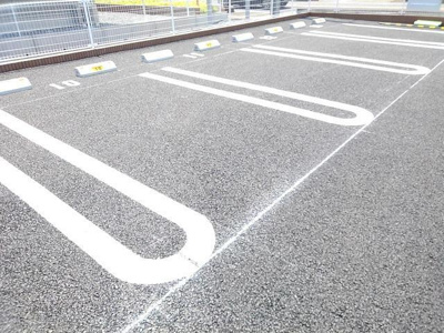 【駐車場】 | グッドモーニングサン　Ａ | 駐車場