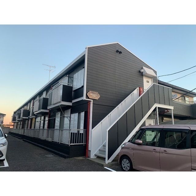 南柏パインヒル２号棟のエントランス
