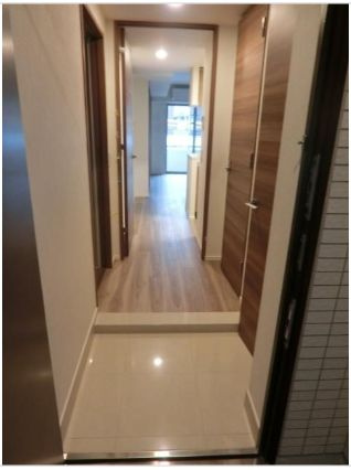 【玄関】メゾンカルム市谷仲之町