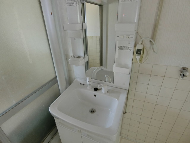 りばぁさいど多聞の洗面所