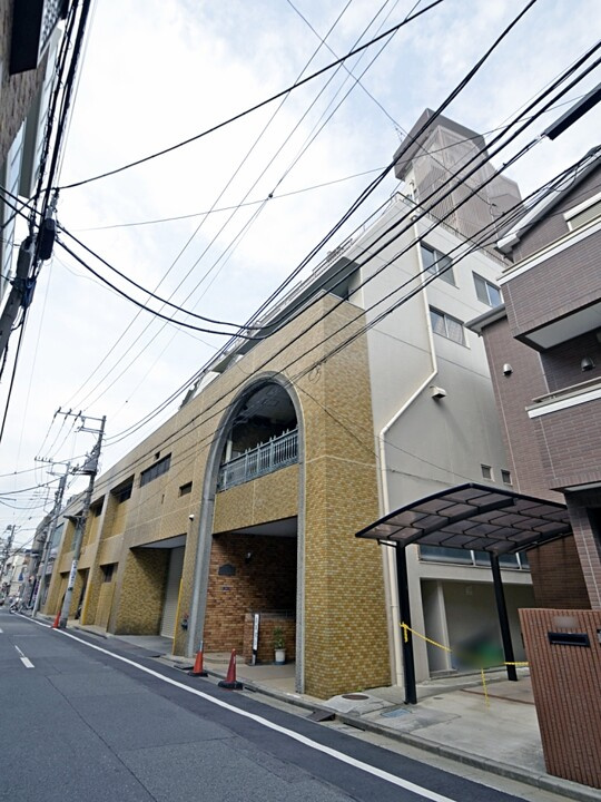 亀戸センタープラザの外観|亀戸センタープラザ４階部分のお部屋は通常仲介手数料２２７万６３４０円→０円！さらにキャッシュバック１８万円にて即日現地案内可能です！