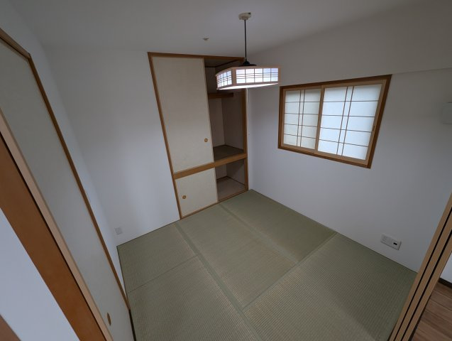 アウレリア上新庄ペアパークスの和室