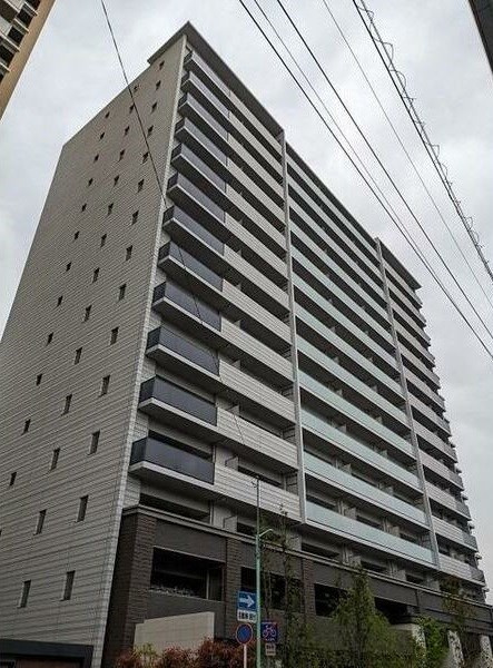 シエリア本郷駅前の外観