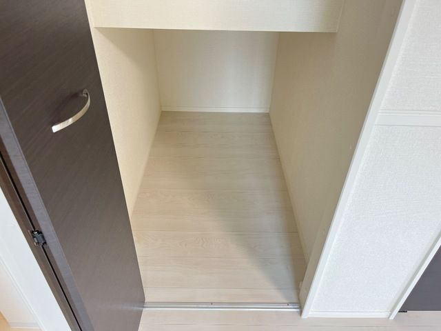 R.H 柳川の収納