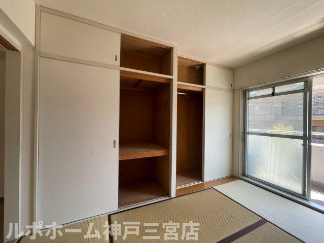 ジュリアス中山手の収納