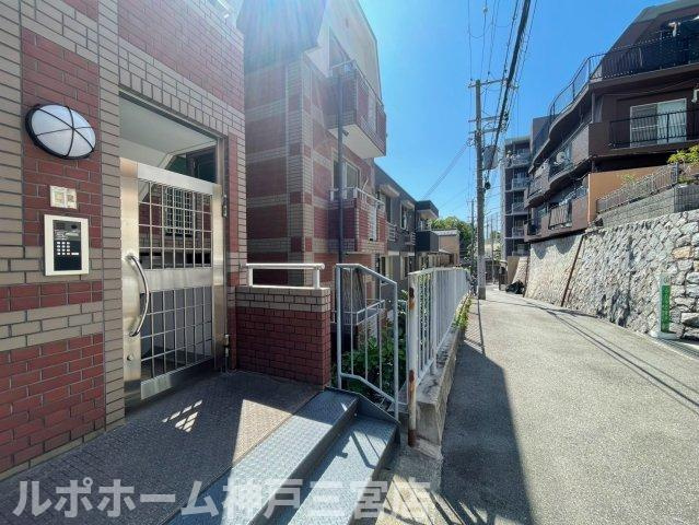 ジュリアス中山手のその他共用部分
