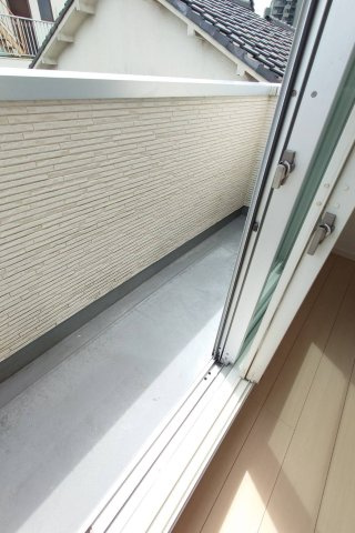 堀切3丁目貸住宅のバルコニー