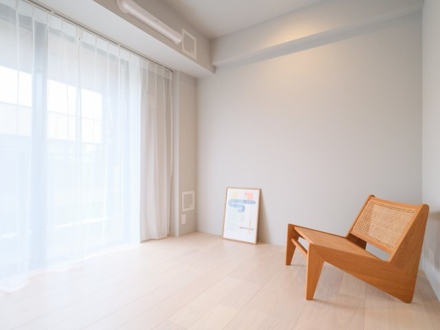 ジオ市ヶ谷払方町 彩の館の洋室|主寝室として快適にお過ごしいただける洋室1です。のびやかにプライべート時間を満喫できるお部屋です