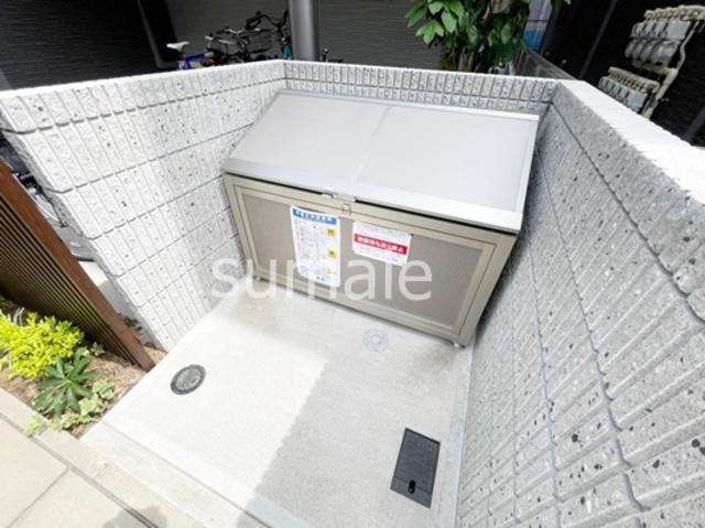 プレミアムコートのその他共用部分|敷地内ゴミ置き場！