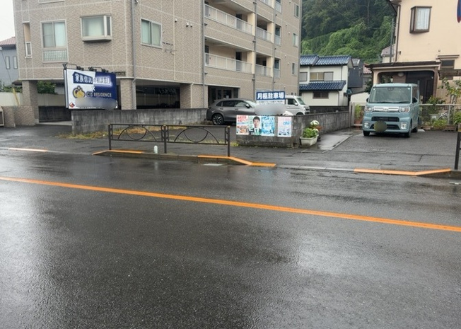 【外観】 | 土地購入を検討されている場合、境界杭がない状態で購入してしまうと境界確定測量をする必要があり、費用がかかります。購入の前に、売主、隣土地所有者立ち合いのもと境界を確定し境界杭を設置するのがベストです。