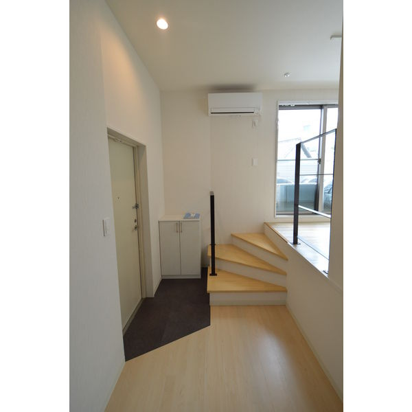 PrimeIV　名古屋市賃貸　仲介手数料無料の玄関