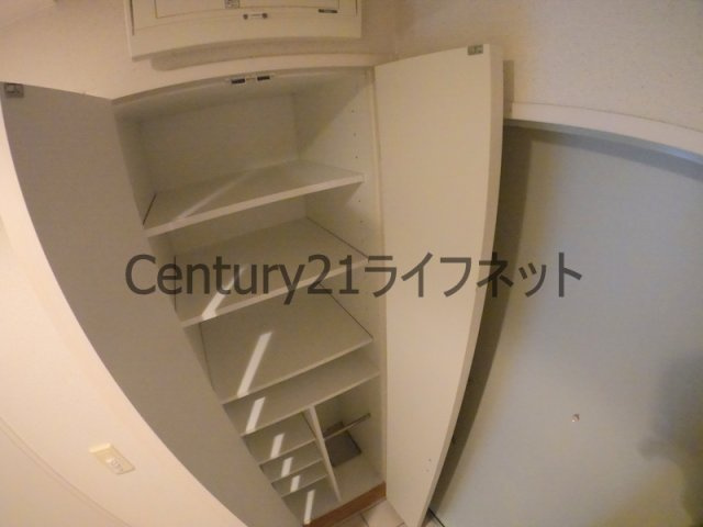 【玄関】 | プレサンスネオ中之島公園