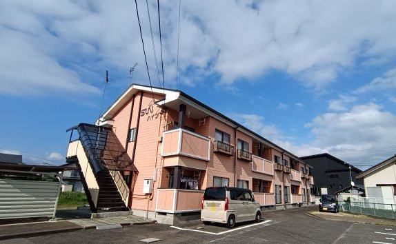 サンハイツ鎌田の外観|外観は落ち着いています