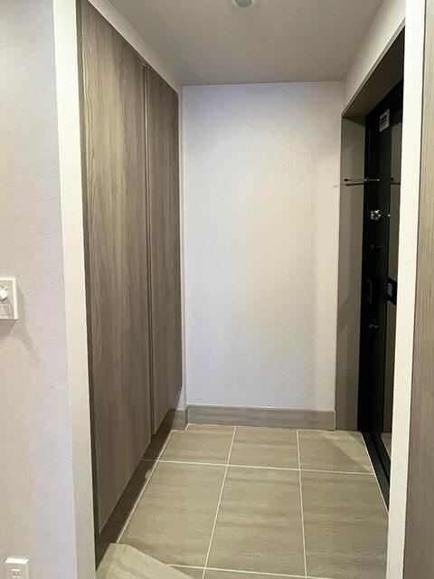 ラティエラ武蔵小杉の玄関|※写真は同タイプ住戸です。