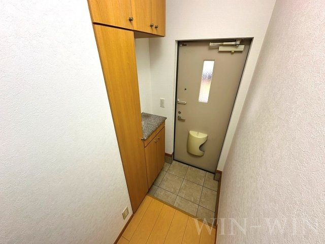 フレシール天伯 B棟の玄関