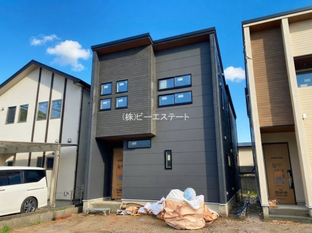【外観】 | 知多市つつじが丘１丁目　2号棟【仲介手数料0円】