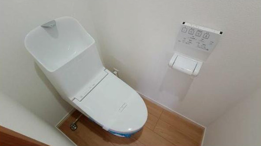 メゾン南大塚(南大塚2丁目)のトイレ