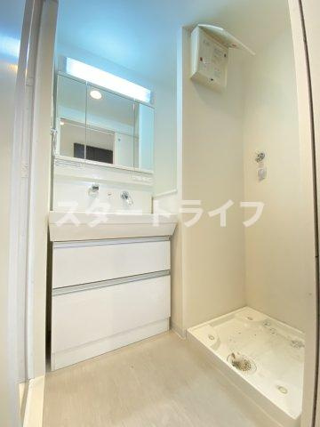 大阪市淀川区宮原５丁目の賃貸マンションの洗面所