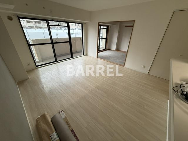 ロフティ少路の内装