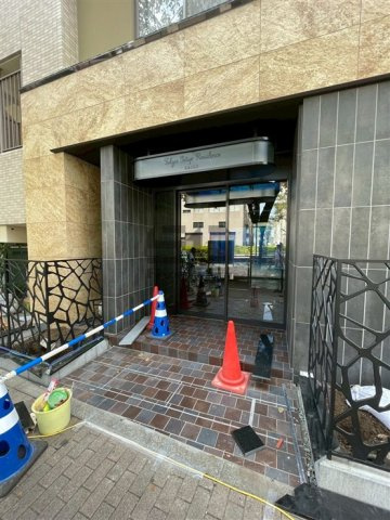 東急セットアップレジデンス恵比寿のエントランス