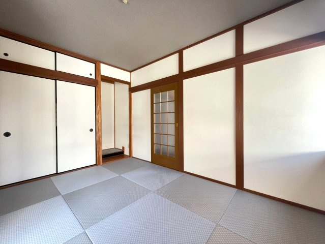 ◆リフォーム済み４LDK◆収納豊富◆スーパー徒歩４分◆近鉄小倉駅徒歩１２分◆宇治市宇治半白の和室|和室