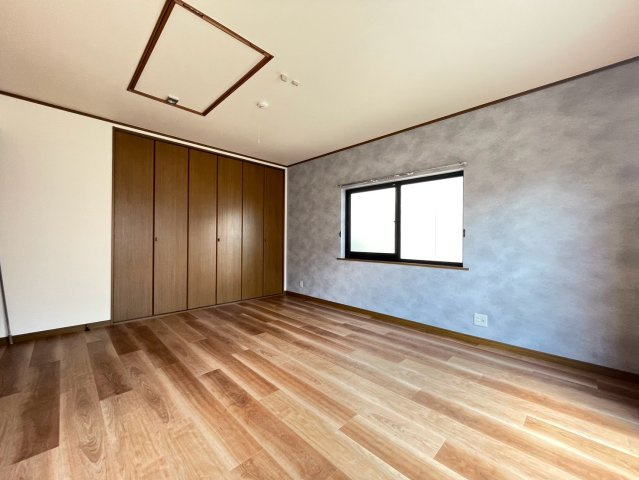 ◆リフォーム済み４LDK◆収納豊富◆スーパー徒歩４分◆近鉄小倉駅徒歩１２分◆宇治市宇治半白の洋室|洋室
