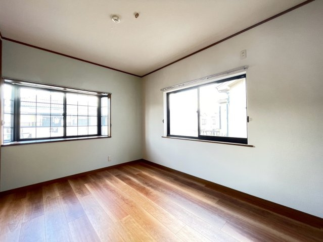 ◆リフォーム済み４LDK◆収納豊富◆スーパー徒歩４分◆近鉄小倉駅徒歩１２分◆宇治市宇治半白の洋室|洋室