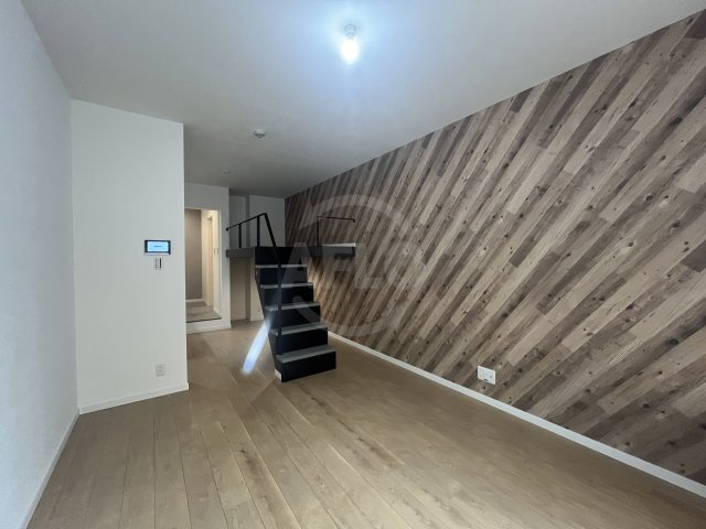 Nesta Residence大正の居間・リビング|Nesta Residence大正　洋室