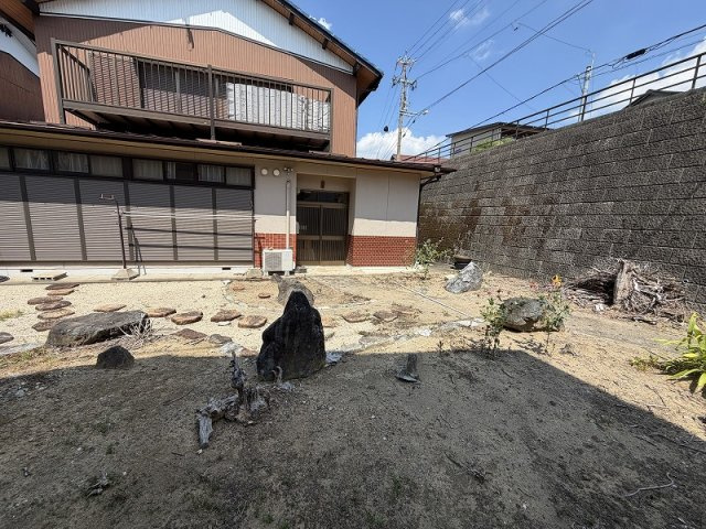 各務原市那加浜見町1丁目の外観