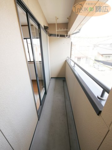明石市二見町西二見　中古戸建のバルコニー