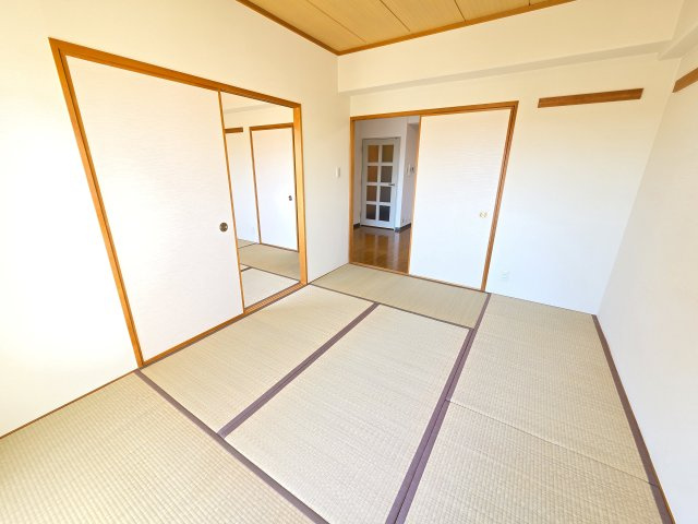 リジェール宝塚の和室