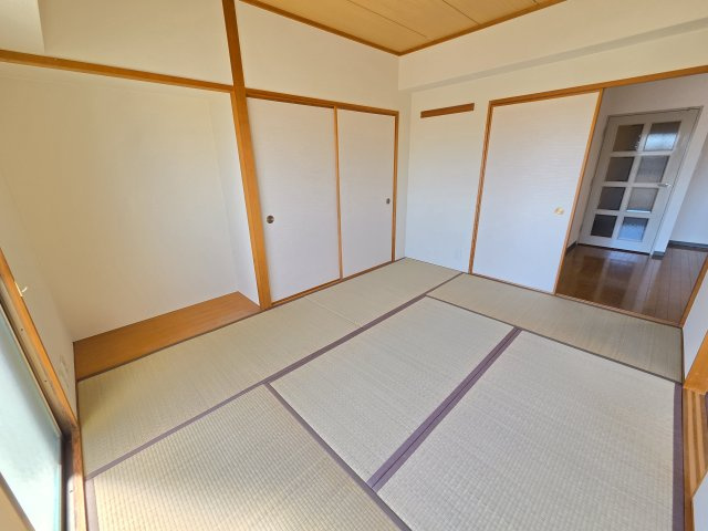 リジェール宝塚の和室