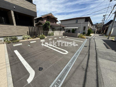 【駐車場】 | プチメゾン　ロココ3
