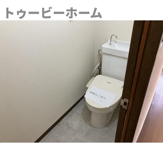 グランカーサA棟のトイレ|清潔感のあるトイレです