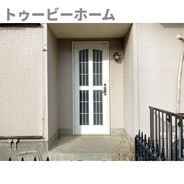 グランカーサA棟の玄関|シンプルで使いやすい玄関です