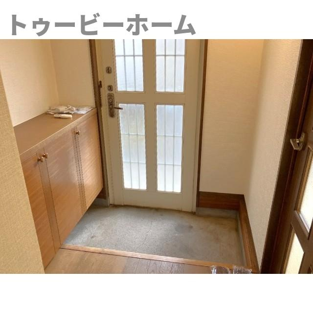 グランカーサA棟の玄関|シンプルで使いやすい玄関です