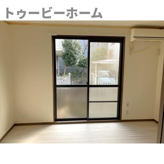 グランカーサA棟の居間・リビング|おしゃれな居間です