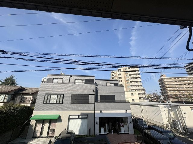 アンプルール新屋敷の展望