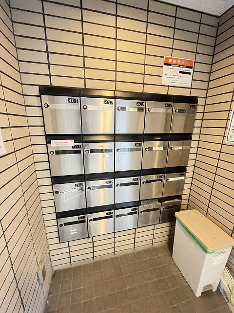 尼崎市三反田町２丁目の賃貸マンションの設備