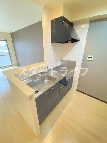 大阪市東淀川区西淡路２丁目の賃貸マンションのキッチン