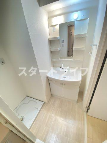 大阪市東淀川区西淡路２丁目の賃貸マンションの洗面所