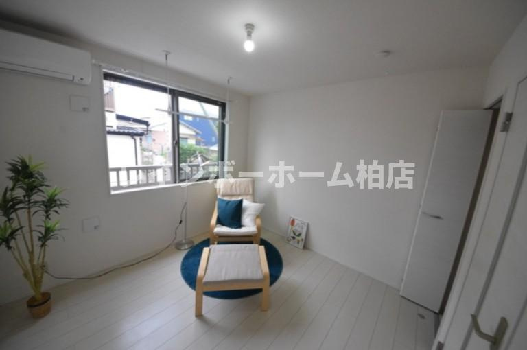 【仲介手数料：50％OFF】対象物件！の居間・リビング|ゆったりとした居間です