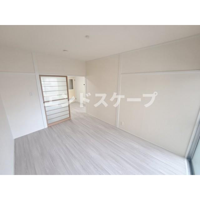 ハイツ荒川の居間・リビング|高崎、前橋のお部屋探しはエンドスケープまで！お客様の理想お聞かせ下さい♪