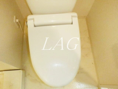【トイレ】 | ブライズ三軒茶屋 | トイレです。