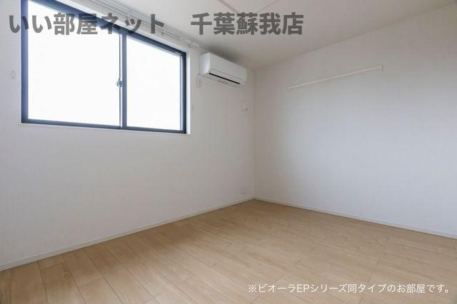 サウスクレストグランデ浜野Ⅱの洋室|ゆったりした洋室です